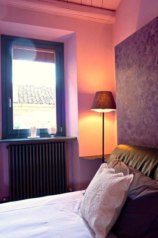 Casa Rossa - Bymyhomeincomo Cernobbio Cameră foto
